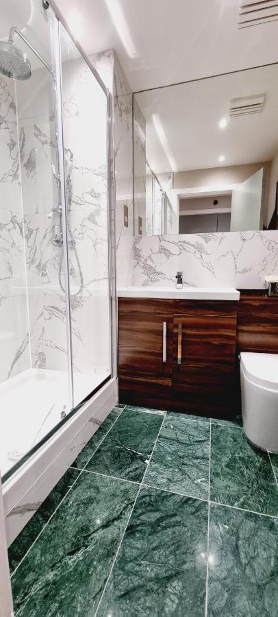 Double King Suite, Canary Wharf Waterfront London Eksteriør bilde