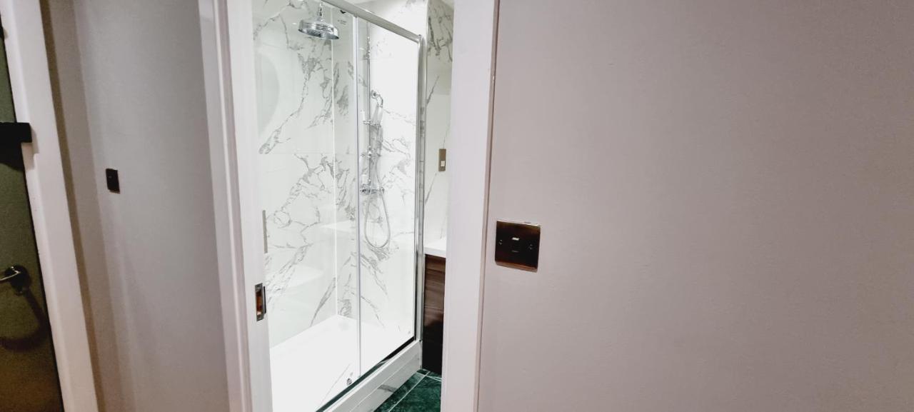 Double King Suite, Canary Wharf Waterfront London Eksteriør bilde