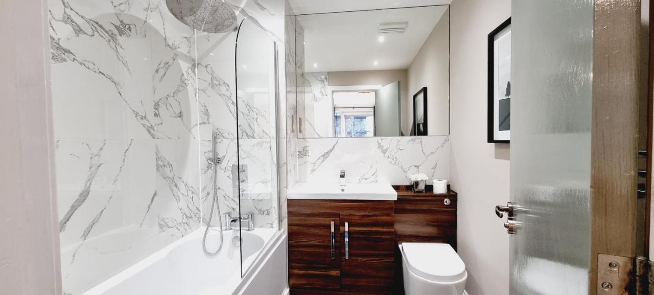 Double King Suite, Canary Wharf Waterfront London Eksteriør bilde